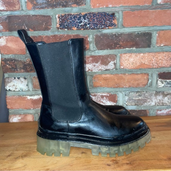 Black Rainboots - Picture 2 of 5